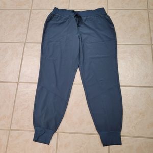 Jockey hiking Jogger; size L, NWT